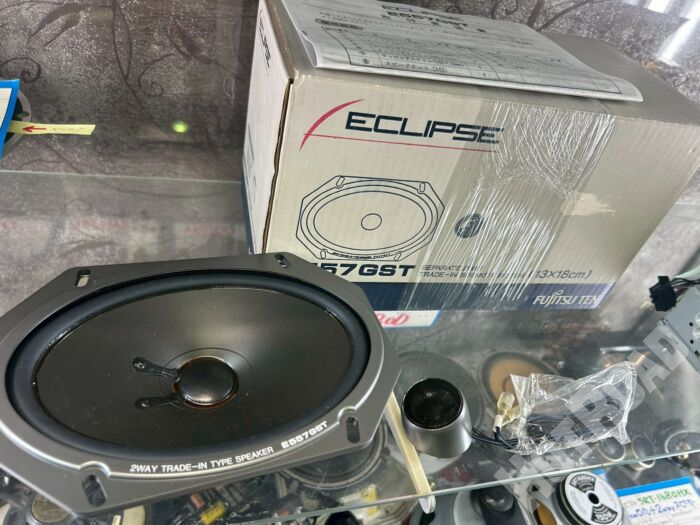 【未使用品】イクリプス　ES77GST　13×18㎝セパレート２Wayスピーカー