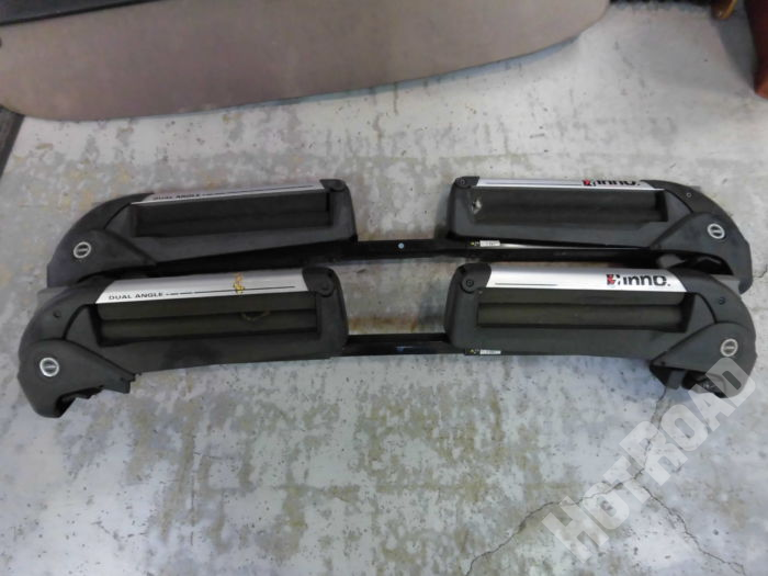 RV-INNO　ボードキャリア　中古品