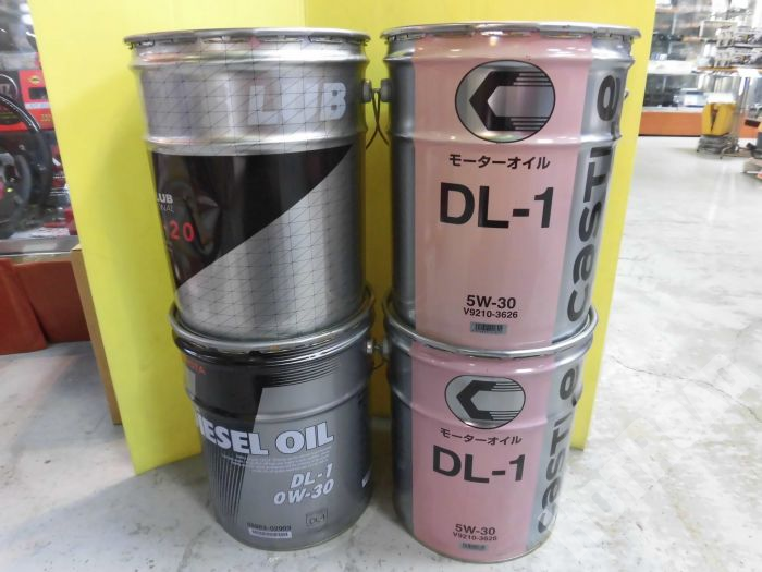 トヨタ純正オイル　20Ｌ　ﾍﾟｰﾙ缶　春日井西店
