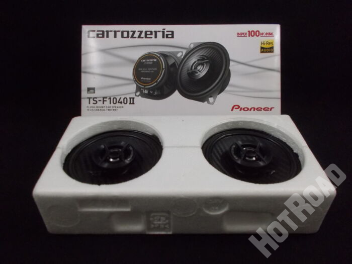 【中古品】Carrozzeria　コアキシャル2WAYスピーカー　TS-F1040Ⅱ　10cm　最大100ｗ