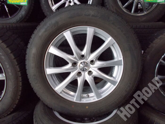 【中古スタッドレスセット】グッドイヤー　225/65R17　RS01　17インチ 5H114.3　トヨタナット　アルミセット4本