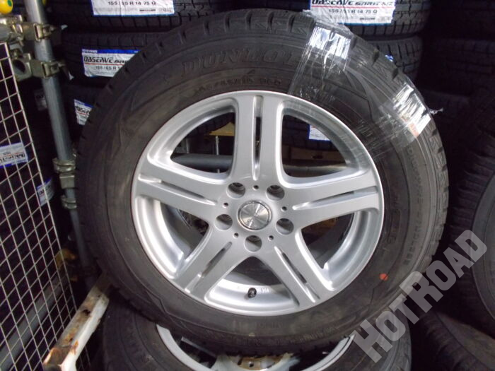 【中古スタッドレスセット】ダンロップ WM01　205/60R16　DU EACT　16インチ 5H114.3　アルミセット4本