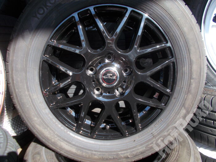 【中古ホイールタイヤセット】ヨコハマ　195/65R15　15インチ 5H114.3　アルミセット4本