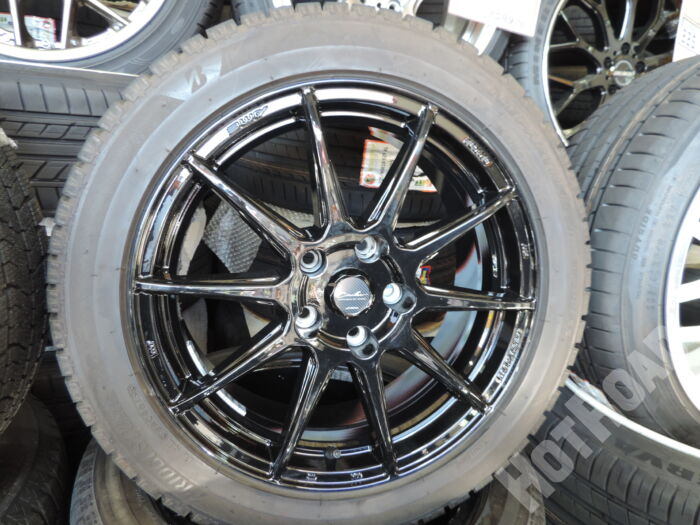 【中古スタッドレスセット】ブリヂストン　215/50R17　ENKEI　17インチ　5Ｈ114.3　アルミセット4本