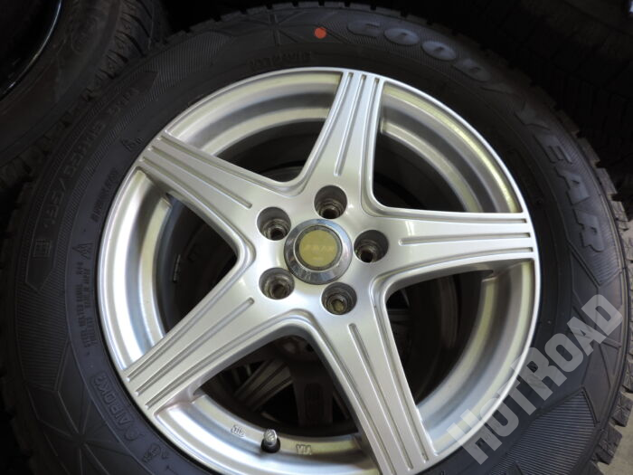 【中古スタッドレスセット】グッドイヤー　195/65R15　JOKER　15インチ　5H100　アルミセット4本