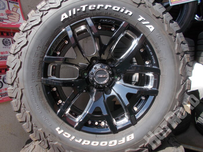 【中古タイヤホイールセット】BF Goodrich KO2　265/65R17　17インチ 6H139.7　アルミセット4本