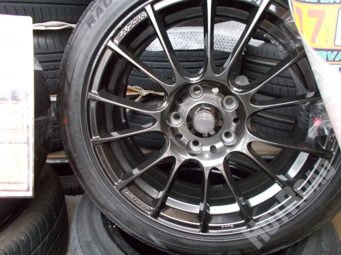 【中古ホイールタイヤセット】MINERVA　215/45R17　17インチ 5H114.3　アルミセット4本