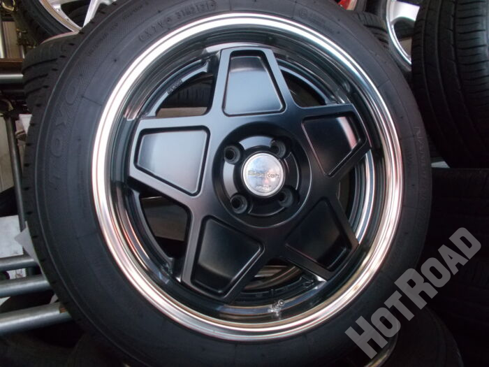 【中古タイヤホイールセット】WORK　Seeker　16インチ　4H100　TOYO　185/55R16　4本セット