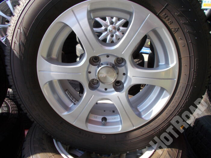 【中古スタッドレスセット】トーヨー 175/70R14　14インチ　4H100　アルミセット4本