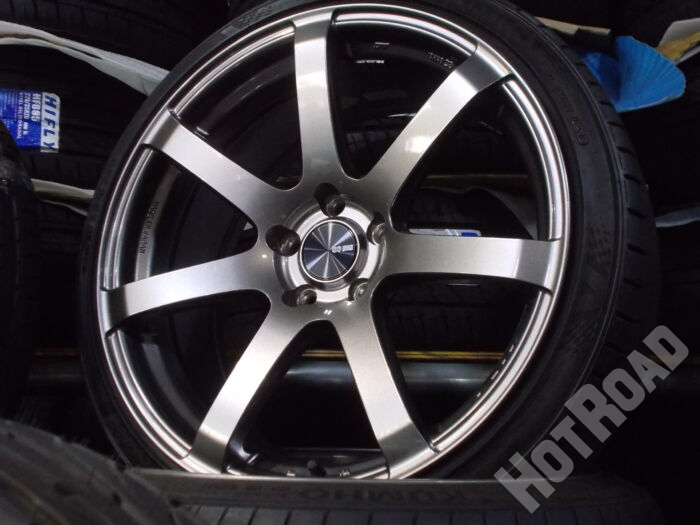 【中古ホイールタイヤセット】KUMHO　225/35R19　19インチ　5H114.3　アルミセット4本