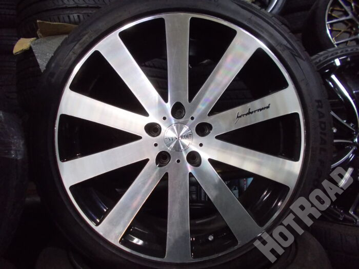 【中古ホイールタイヤセット】MINERVA　245/40R20　レグノ　275/35R20　20インチ　5H114.3　アルミセット4本