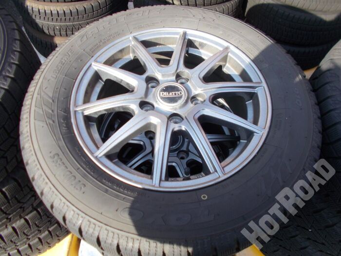 【中古】スタッドレスホイールセット  TOYO GIZ  195/65R15　DILETTO 15インチ　4本セット