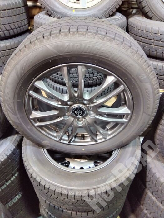 【中古】スタッドレスホイールセット ブリヂストン VRX3 205/60R16 VELVA 16インチ　4本セット