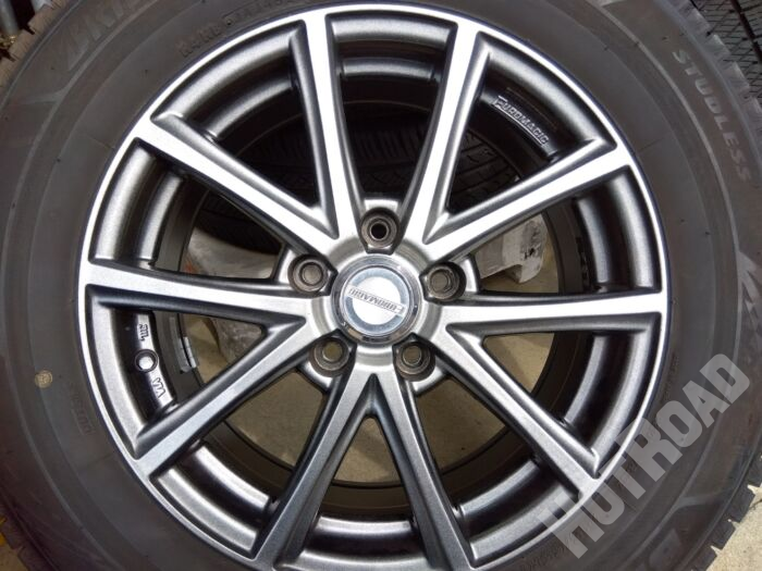 【中古スタッドレスセット】ブリヂストン 215/65R16　EUROMAGIC 16インチ 5H114.3　アルミセット4本