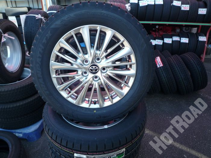 30アルファード ヴェルファイア 純正 5h114 3 17インチ 中古 225 60r17 国産 スタッドレスタイヤ Toyo トランパスtx 19年製 新品 4本セット 名古屋 愛知 岐阜でタイヤ ホイール カーナビ買取や引き取りならホットロード 出張買取も行っております