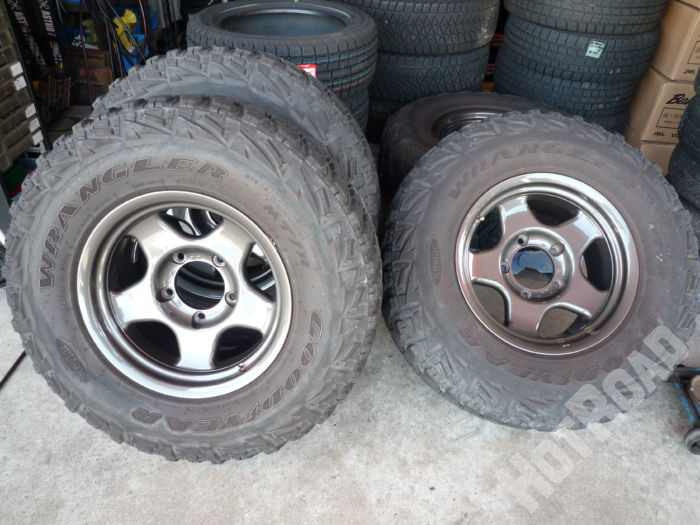 東郷店 　　　　　　4×4エンジニアリング  ブラッドレーV