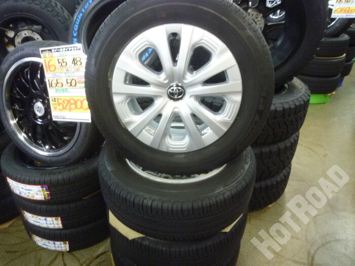 トヨタ純正50プリウス　195/65r15AWセット