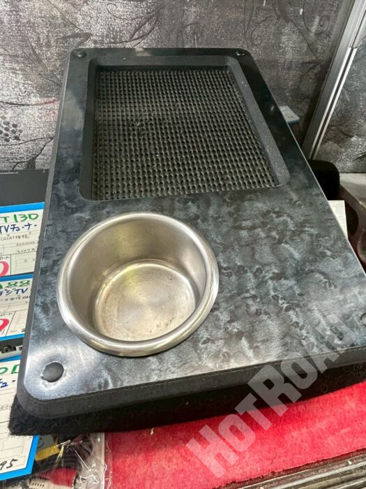 【中古品】ロックフォード　PUNCH　P1548　200系ハイエース　フロントセンターウーファーBOX
