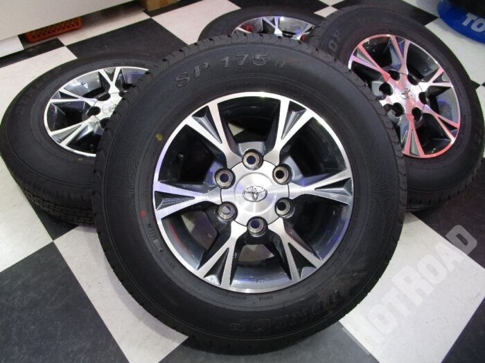 ほぼ新車外し TOYOTA 200系ハイエース 純正 OP 15インチ 6J +35 6H 139.7 + ダンロップ SP175 195/80R15 2021年製【豊田店】