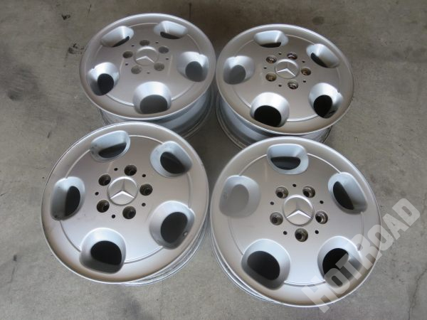 メルセデスベンツ Vクラス W638 純正 15×6.0J+60 5H-112 中古