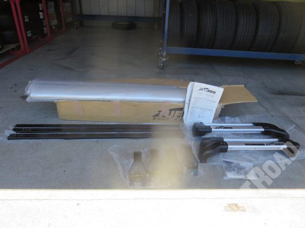 タフレック TUFREQ KL228A 軽トラック用 ミニキャブ U61 U62 ハイゼット S200 S210 サンバー TT1 TT2 クリッパー U71T U72T 中古
