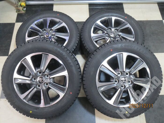 【豊田店】TOYOTA トヨタ 80ヴォクシー 純正 16インチ ノア ヴォクシー 6J +50 5H114.3 中古 25年製 スタッドレス GOODYEAR ICENAVI8 205/60R16 新品